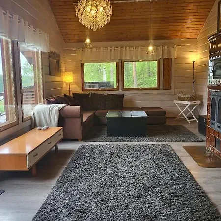 Chalet Viihtyisae Huvilamoekki Saimaan Rannalla Savonlinna